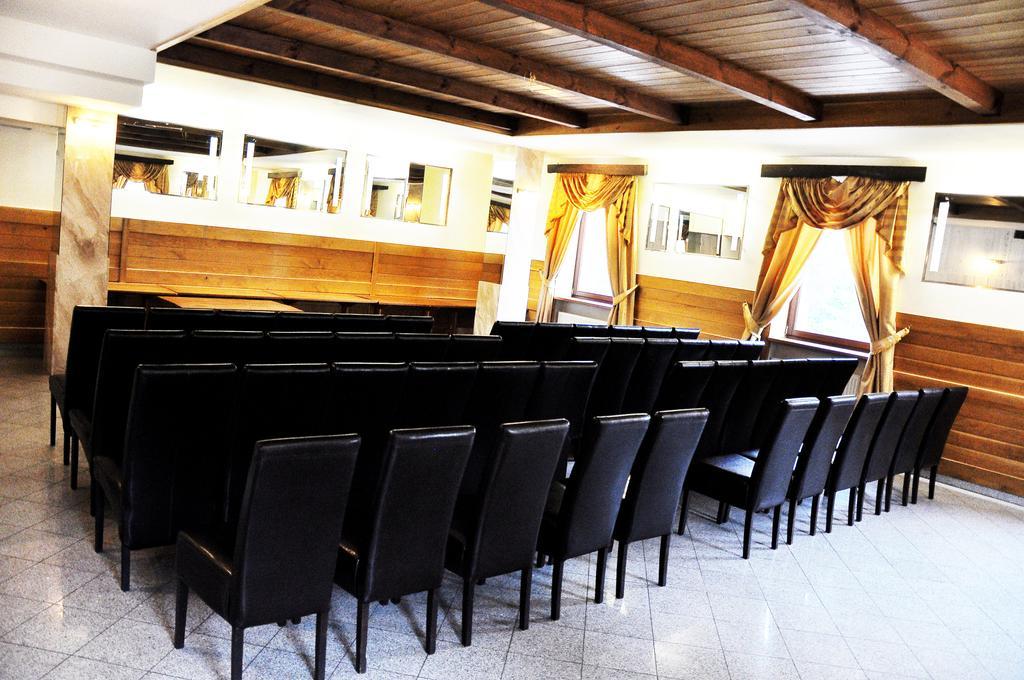 Hotel Młyn Lublin Buitenkant foto
